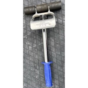 Marshalltown han 10-955 Light weight Compact Extendable Handle Floor Roller